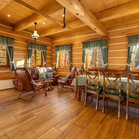 Drevenka Pod Strani Chalet