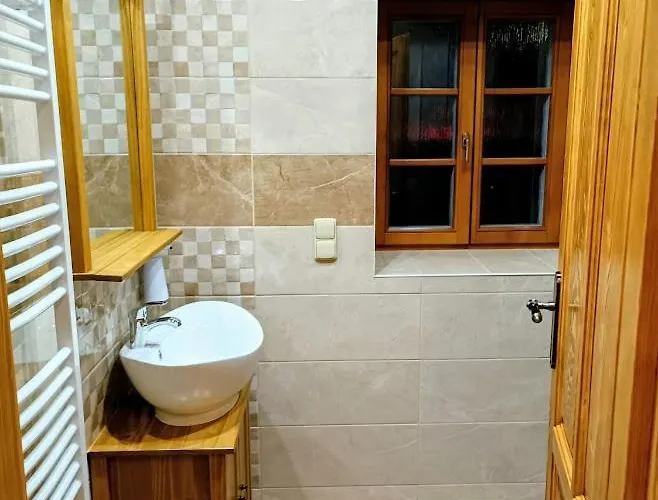 Drevenka Pod Strani Chalet *